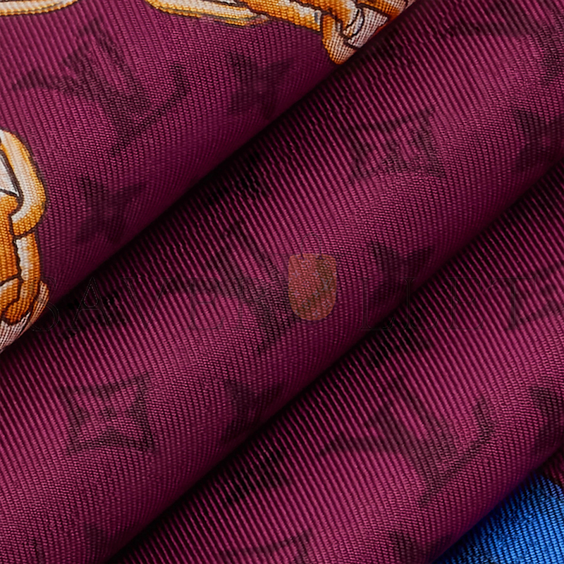 LOUIS VUITTON FLOWER AND STRAPS SQUARE 90 M97470 (90*90cm) LOUIS VUITTON FLOWER AND STRAPS SQUARE 90 M97470 (90*90cm)